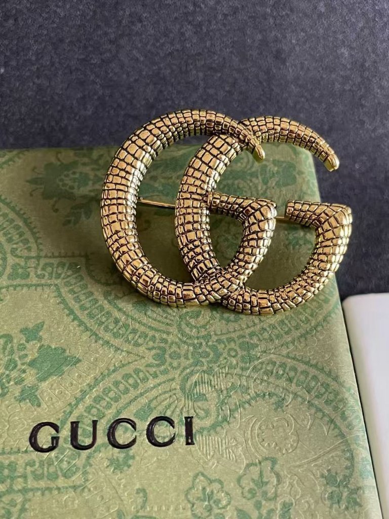 Gucci Brooch, Classic